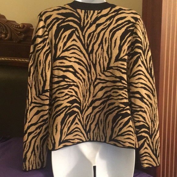 Jones New York Signature - Picture 4 of 6